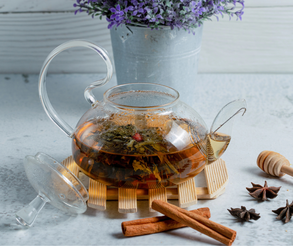 Zioła na tarczycę, menopauzę i równowagę organizmu – co warto wiedzieć